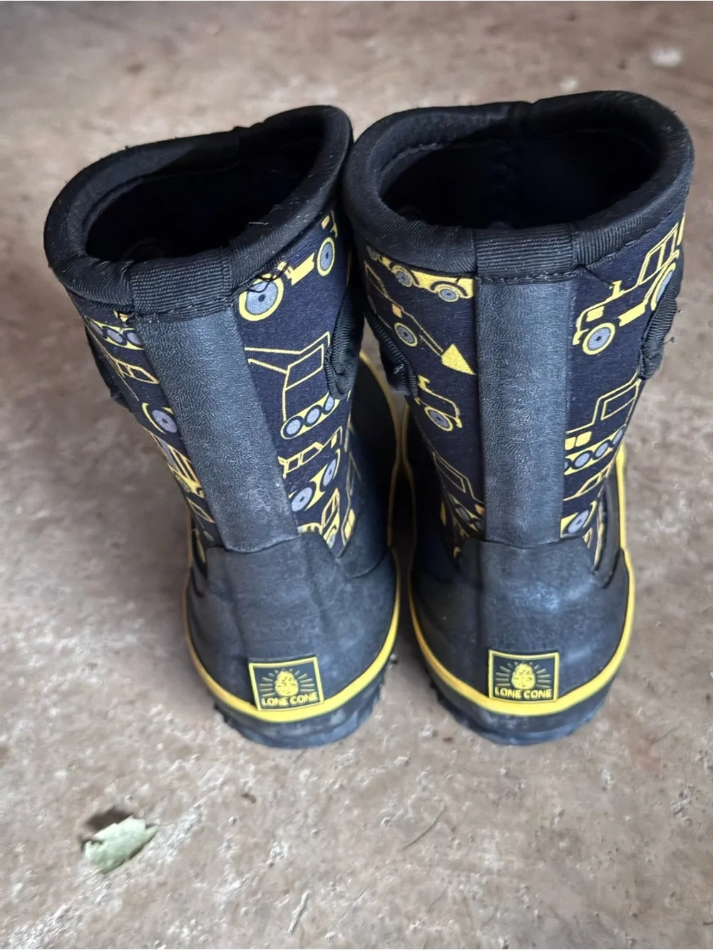 Kids Black and Yellow Waterproof Bog Boot